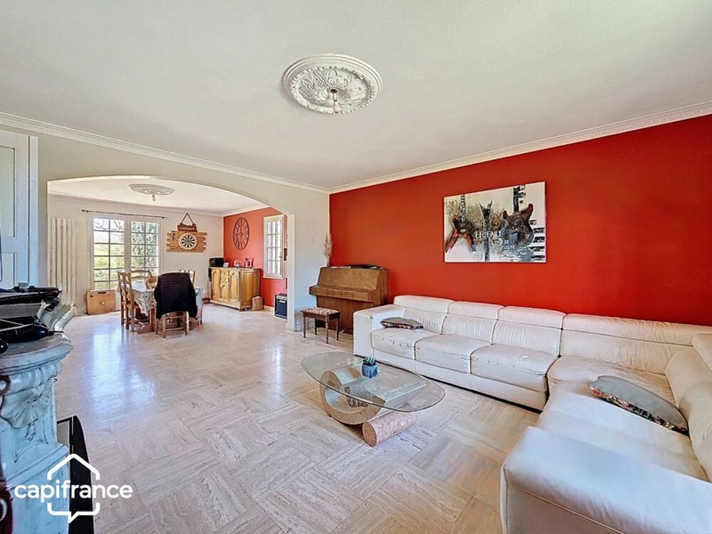Maison 7 pièces 152 m² · à Argentonnay · 152 m² · 169 000 €