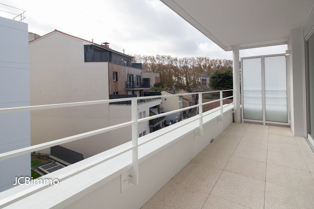Location Appartement Grand T3 récent avec terrasse et 2 parkings Toulouse