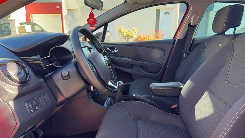 Clio IV 0.9 TCe 90 Limited 2015 occasion 44980 Sainte Luce Sur Loire