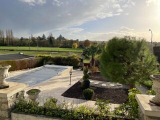  Maison � vendre 9 pi�ces 225 m�