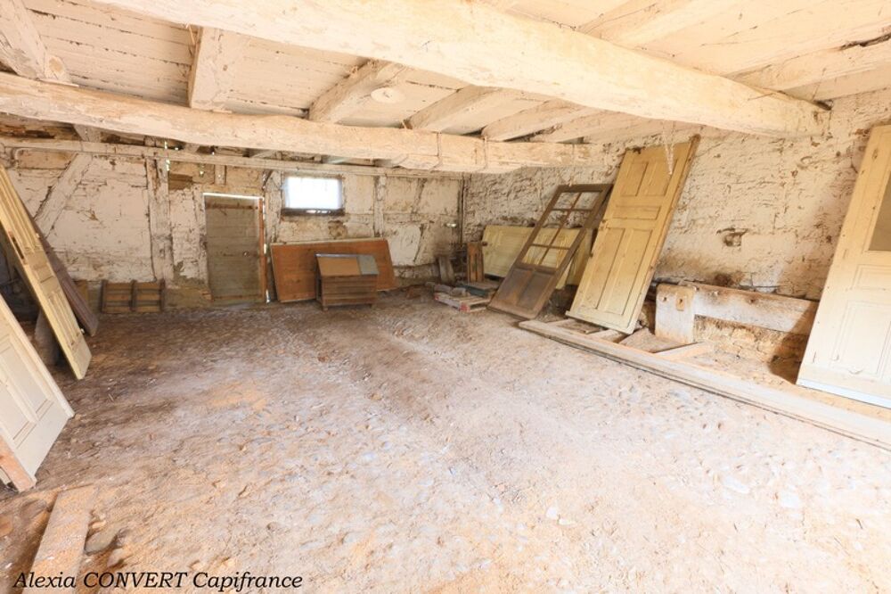 Vente Remise/Grange Bâtisse à vendre 5 pièces + abris proche de MEZERIAT (01) terrain 1320m² constructible Vandeins