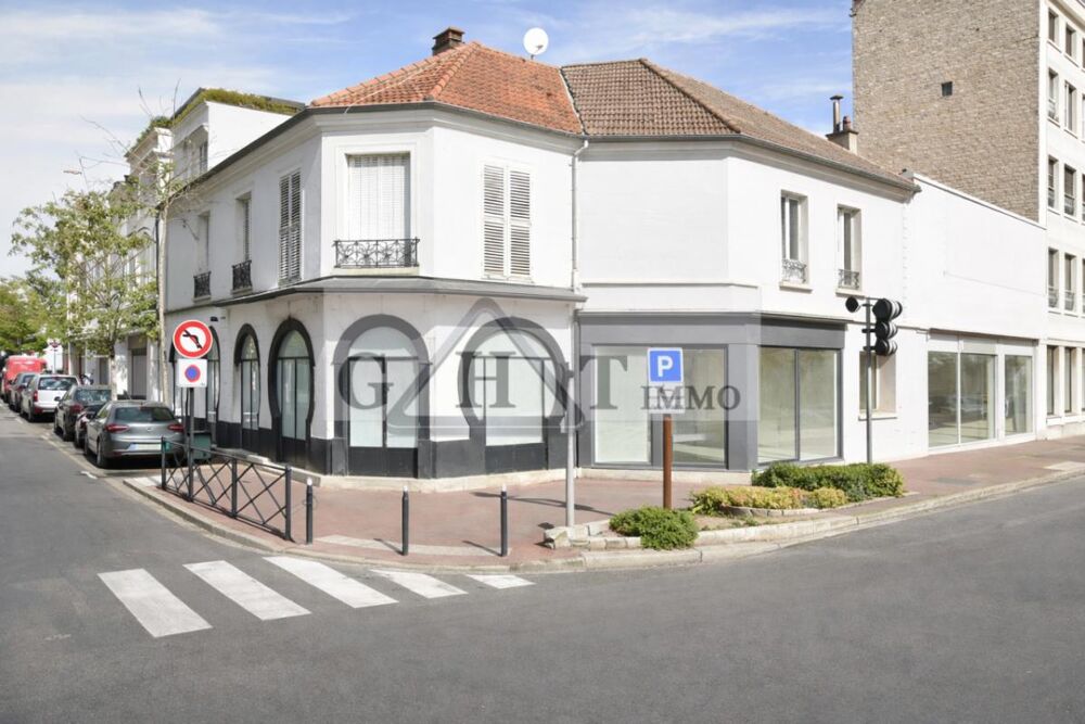   A LOUER LOCAL COMMERCIAL SAINT MAUR DES FOSSES 