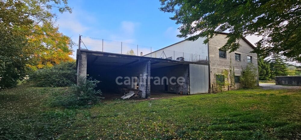   Bâtiment professionnel 1 300 m² + 7 garages – 5 min LONS LE SAUNIER (39000) Lons le saunier