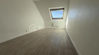  Duplex/triplex à vendre 4 pièces 120 m²