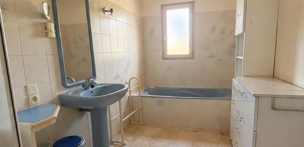 Vente Maison Maison à vendre 5 pièces MORTAGNE SUR SEVRE (85) Mortagne sur sevre