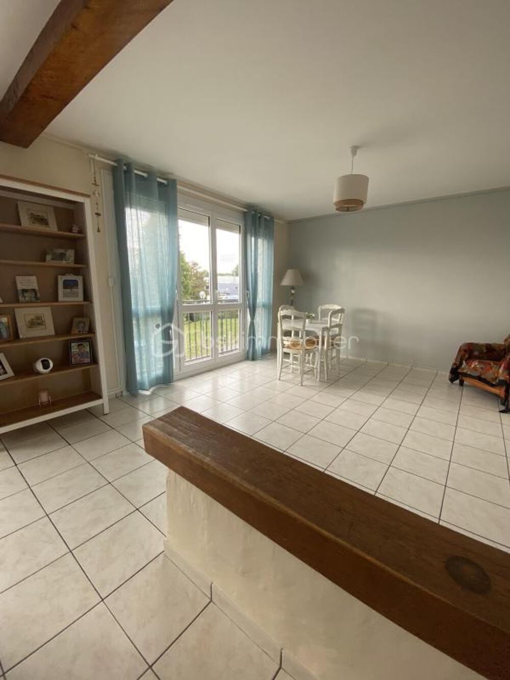 2 chambres - 71 m² Parking + cave privative
