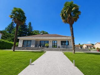  Villa à vendre 8 pièces 275 m²