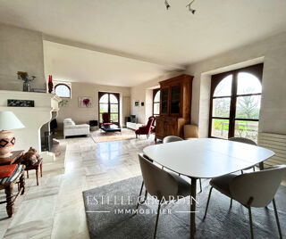  Maison � vendre 7 pi�ces 210 m�