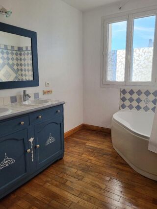  Maison � vendre 7 pi�ces 140 m�