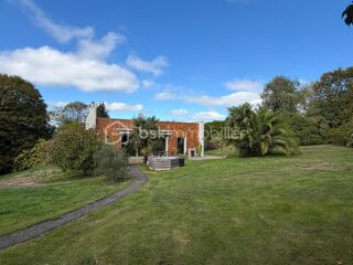 Vente Maison Maison d'architecte de 1969 de 152 m² dans un écrin de verdure Landerneau