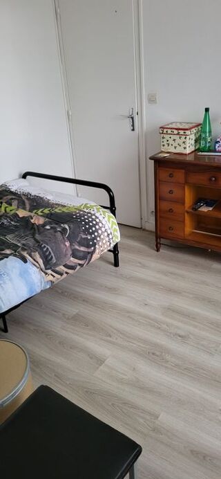  Appartement à louer 1 pièce 10 m²