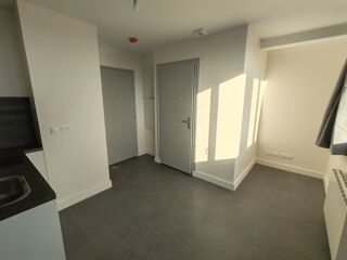  Appartement à louer 1 pièce 14 m²