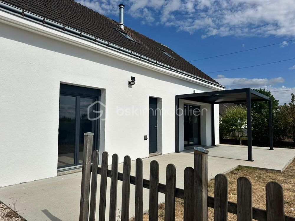 Maison familiale 155 m²  4 chambres  Terrain 1 377 m²  Auzouer-en-Touraine