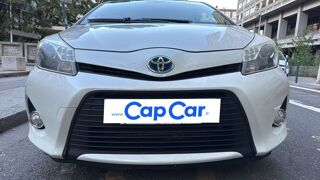 Yaris 1.5 VVT-i 100 Hybrid E-CVT Style 2013 occasion 69003 Lyon