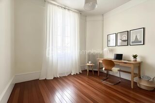  Maison à vendre 6 pièces 214 m²