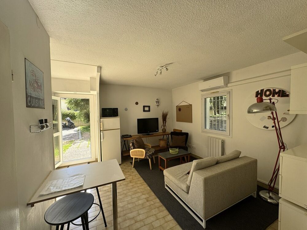 Vente Appartement Appartement à vendre 3 pièces  COMME UNE PETITE MAISON A AIGULONGUE Montpellier