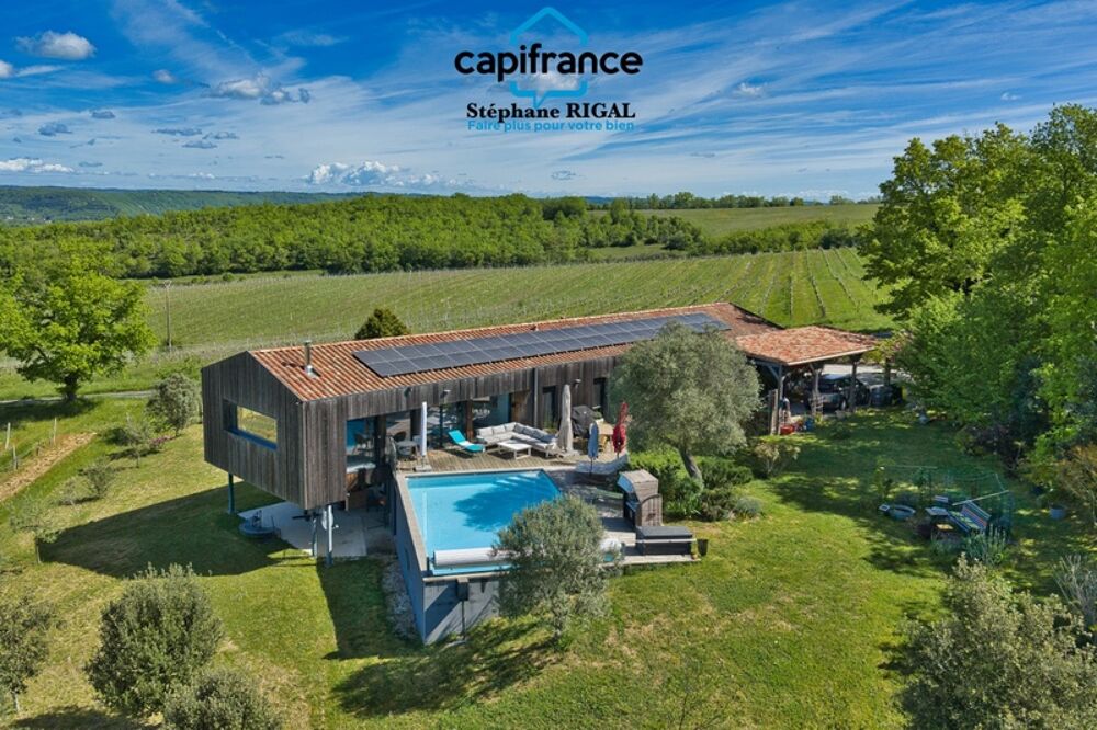 Dpt Lot (46), à vendre MAUROUX maison P8 de 210 m² - Terrain de 2 400 m² - Plain pied