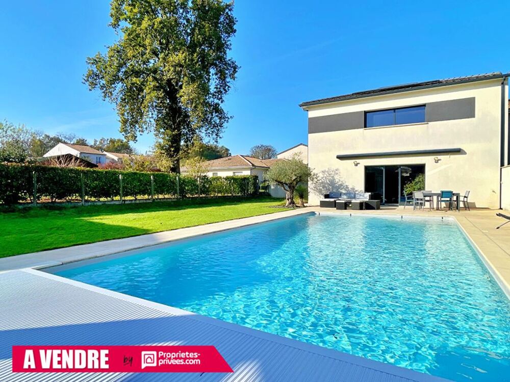 Vente Maison Maison Eysines 6 pièce(s) 170 m2 piscine dépendance double garage Eysines