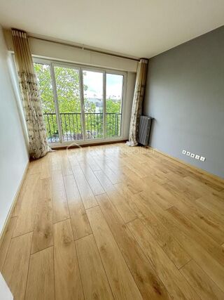  Appartement � louer 4 pi�ces 73 m�