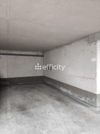  Parking / Garage à vendre 11 m²