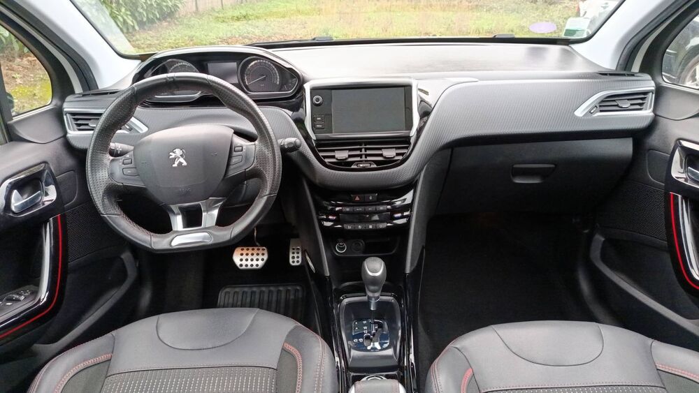 2008 1.2 PureTech 130 EAT6 GT-Line - 5 places Automatique 2019 occasion 44310 Saint Philbert De Grand Lieu