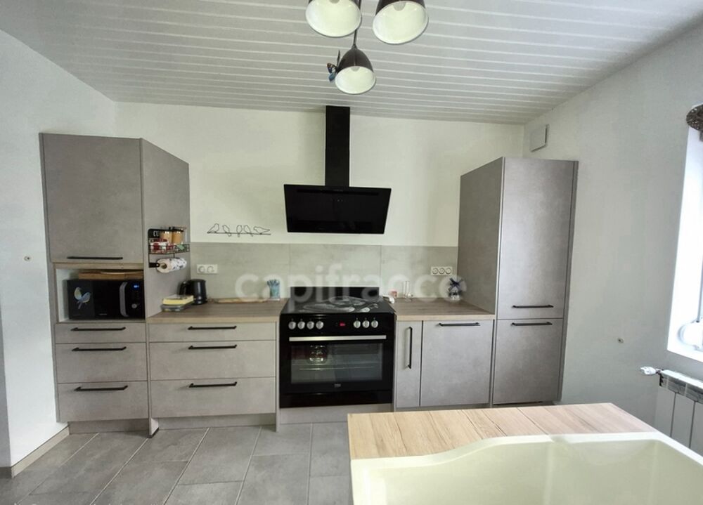 Maison à vendre 6 pièces CHAUSSIN (39)