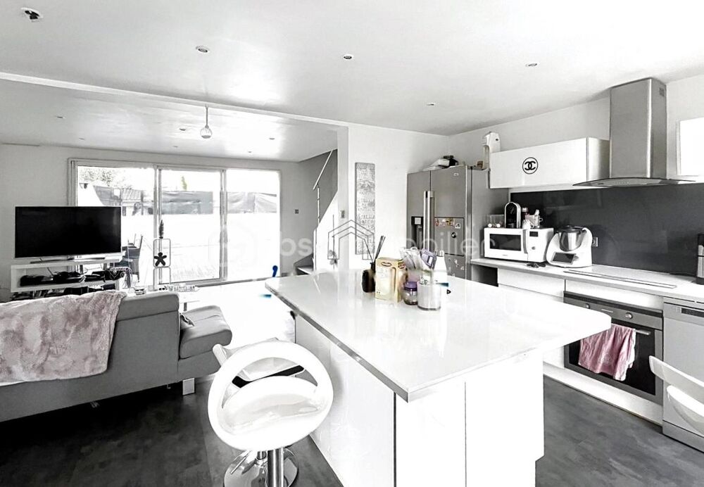 Vente Villa VILLA 3 CHAMBRES AVEC PISCINE À HYÈRES Hyeres