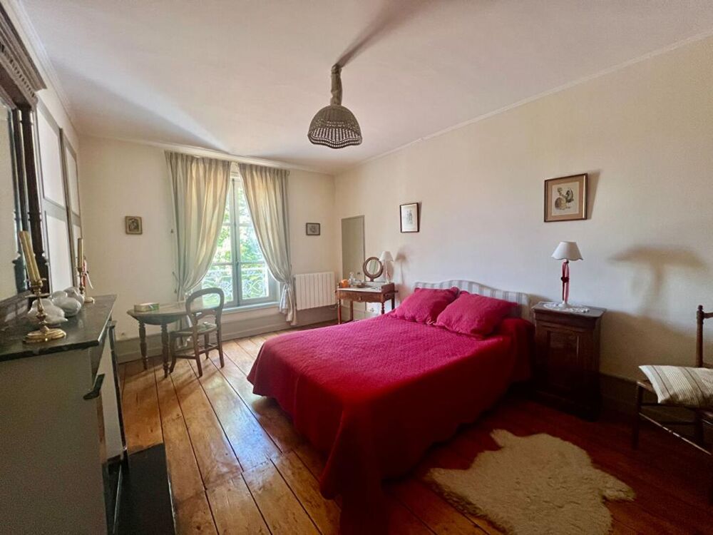 à vendre  Propriété/château Vendôme (41100)