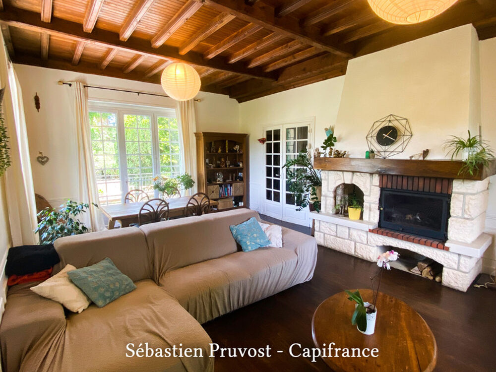 Saint-Front-la-Rivière (24) Maison à vendre 5 pièces, beaux volumes, lumineux, sou-sol aménagé, terrain 2194m2, 2chambres, studi