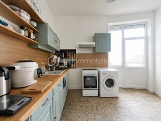  Immeuble à vendre 8 pièces 353 m²
