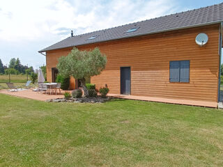  Maison  vendre 7 pices 142 m