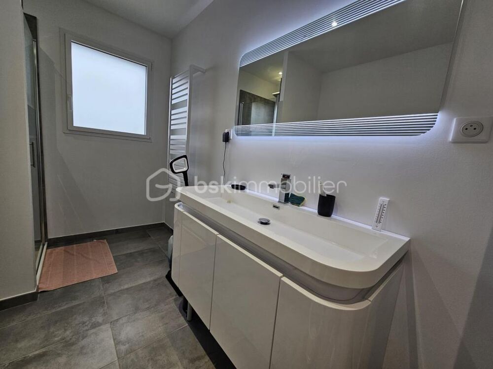  vendre  Villa Le Cannet-des-Maures (83340)