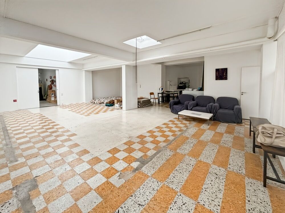   NICE - GRAND LOCAL COMMERCIAL - ATELIER - BUREAUX 