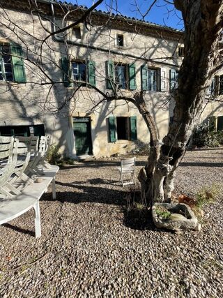  Maison à vendre 11 pièces 215 m²