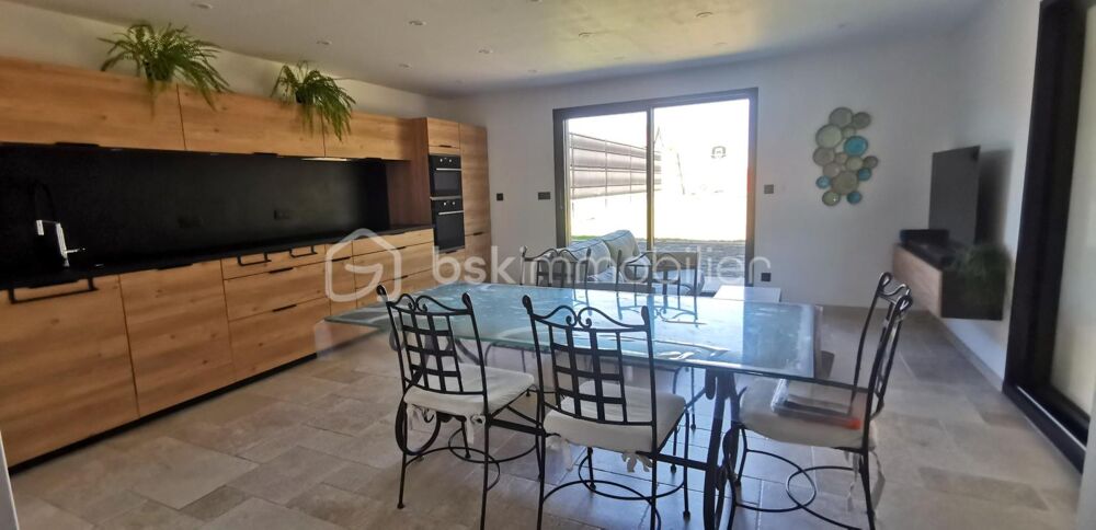 Vente Maison Maison  avec studio Auneuil