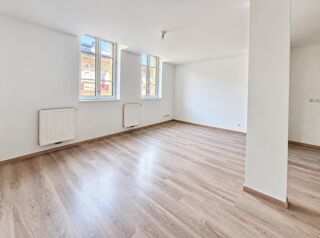  Appartement à louer 2 pièces 45 m²