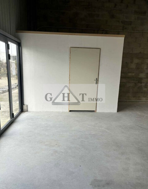   Local Commercial – 200 m² – Creil 