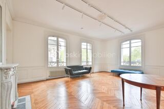  Appartement à vendre 7 pièces 173 m²