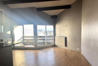 Appartement 7 pièces 115 m² · à Andrézieux-Bouthéon · 115 m² · 120 000 €