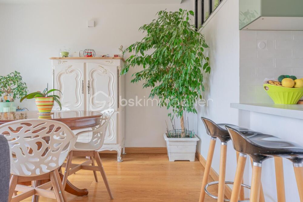T3  Centre-ville Annecy  Vue dégagée  Lumineux  2 suites + dressing 