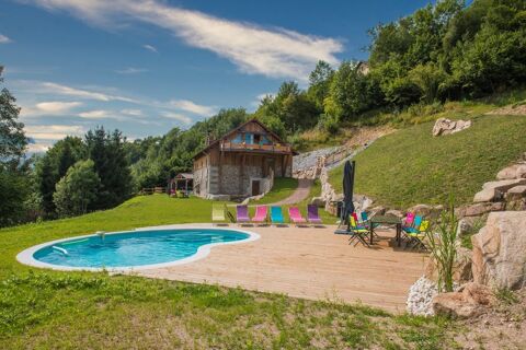 Dpt Vosges (88), à vendre LA BRESSE gite en pierre P9 de 284,15 m² - Terrain de 3 700 m² 1260000 La Bresse (88250)