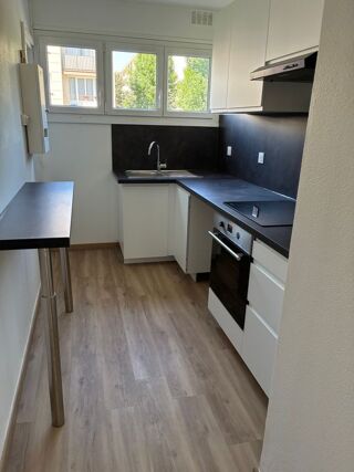  Appartement à louer 3 pièces 62 m²