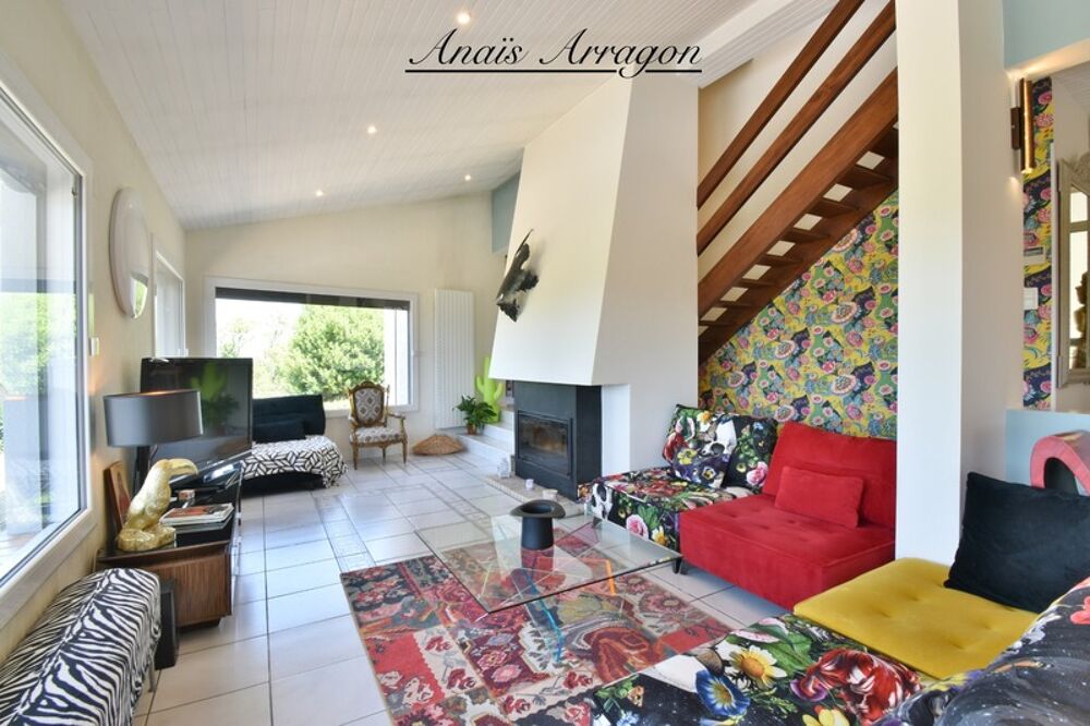 Architecture, nature et panorama : la villa rare que vous attendiez à Pujols - PUJOLS (47)