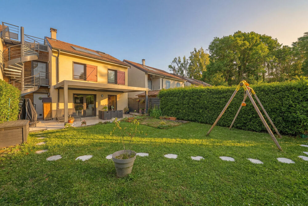 Maison à vendre 6 pièces VERSONNEX (01)
