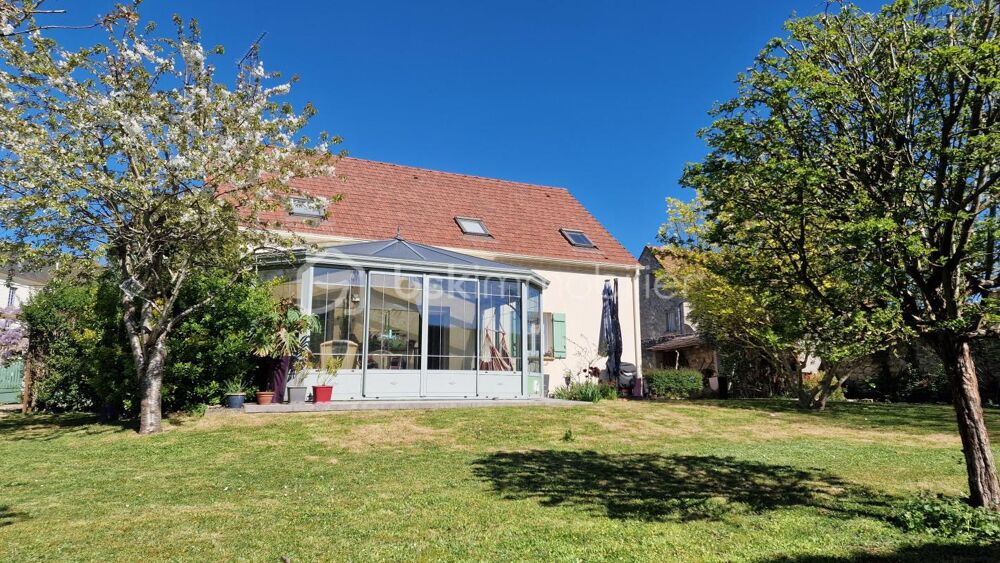 Maison, 4 chambres, plein pied de vie, Terrain arboré de 900 m2