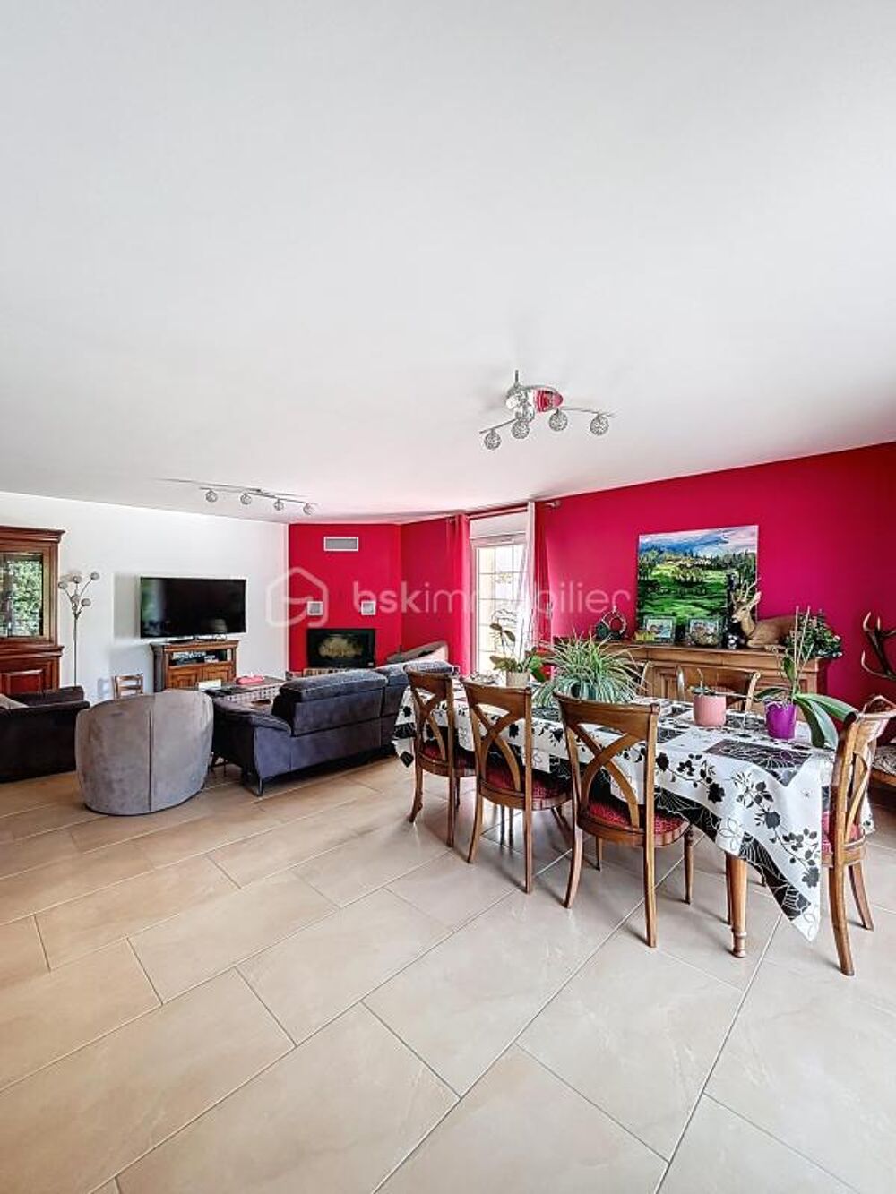 Vente Maison Maison de 175,28m2 située a Montmirail Montmirail