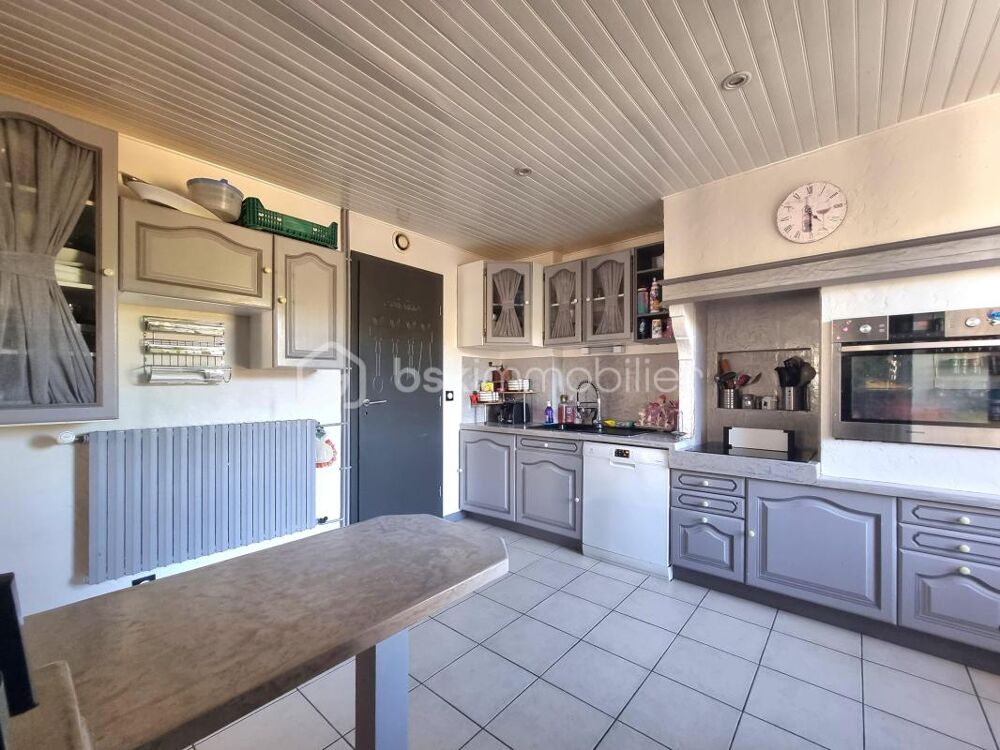 Vente Maison MAISON_ BEAUX VOLUMES_ 4 CHAMBRES_ GARAGE !!! La chapelle gauthier