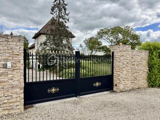  Propriété/château à vendre 7 pièces 185 m²