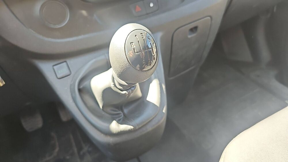 Trafic Combi 1.6 dCi 125 Life 2018 occasion 31370 Montastruc Saves