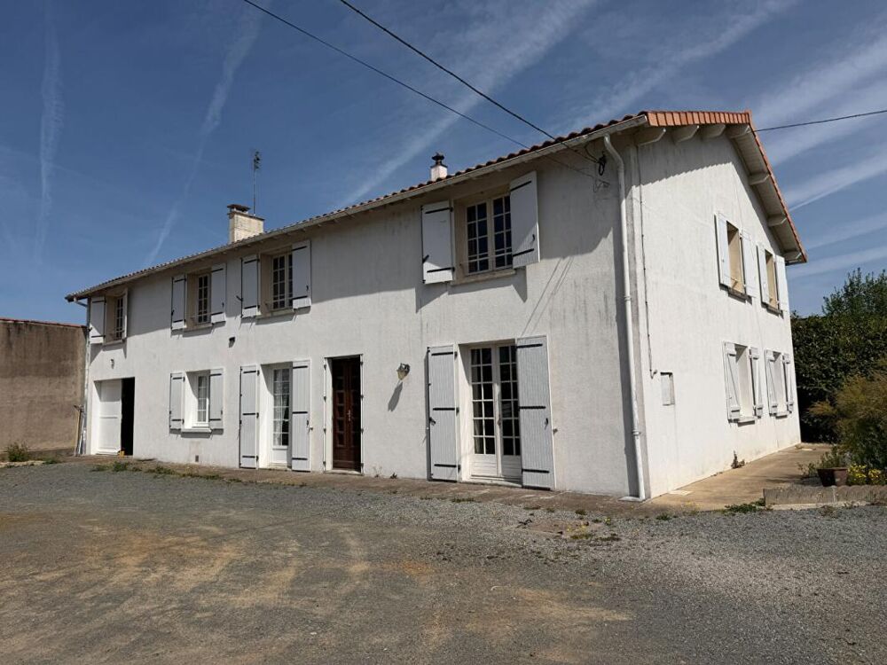 Maison Saint Maixent L Ecole 10 pièce(s)